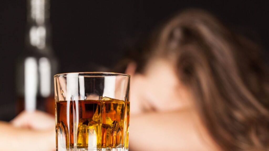 Negatywne skutki picia alkoholu